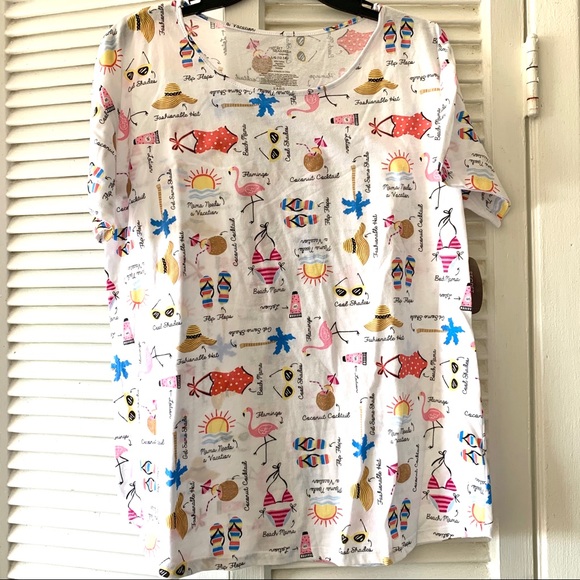 Secret Treasures Other - Cute summer pajama top beach vacation sayings